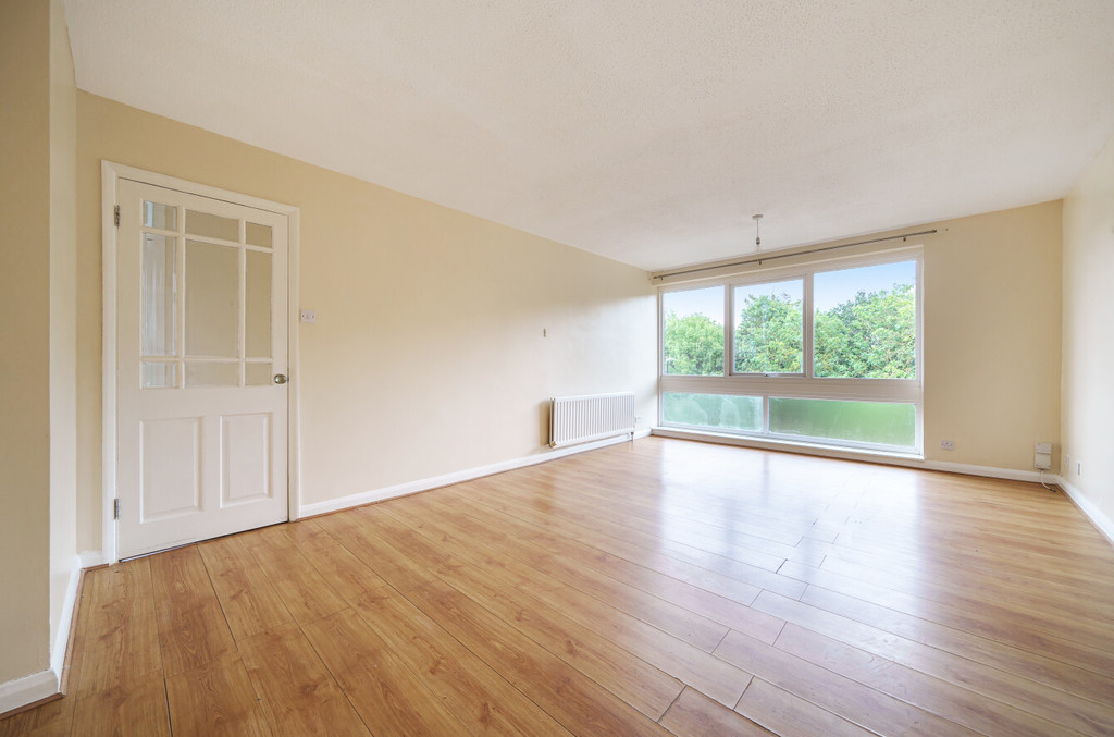 2 bed flat for sale in Chislehurst Road, Sidcup  - Property Image 2