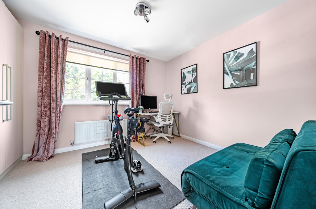 2 bed end of terrace house for sale in Cressener Place, Dartford  - Property Image 5