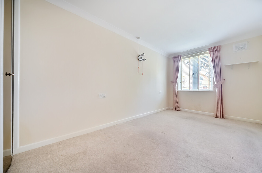 2 bed ground floor flat for sale in Lansdown Road, Sidcup  - Property Image 5