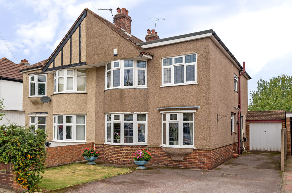 4 bed semi-detached house for sale in Hurst Road, Sidcup  - Property Image 1