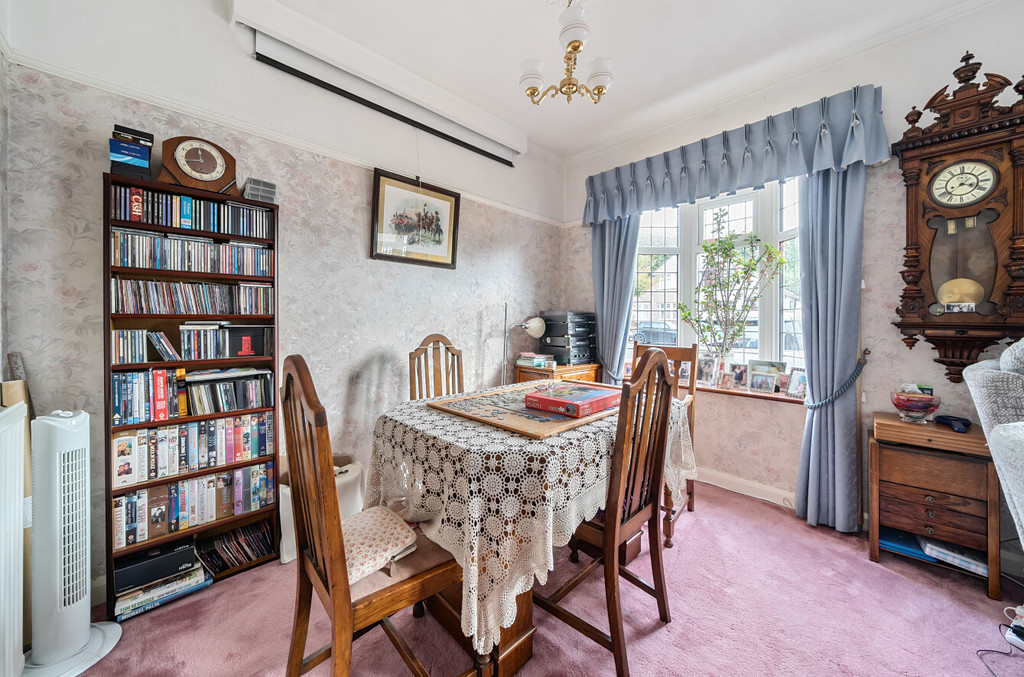 4 bed semi-detached house for sale in Hurst Road, Sidcup  - Property Image 3