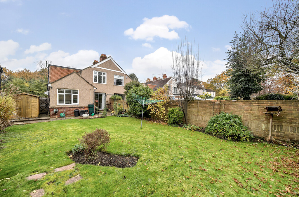 4 bed semi-detached house for sale in Burnt Oak Lane, Sidcup  - Property Image 12