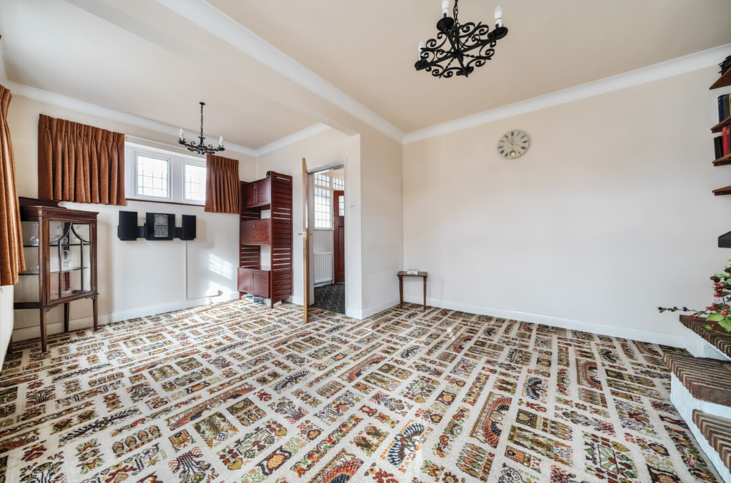 4 bed semi-detached house for sale in Old Farm Avenue, Sidcup  - Property Image 3