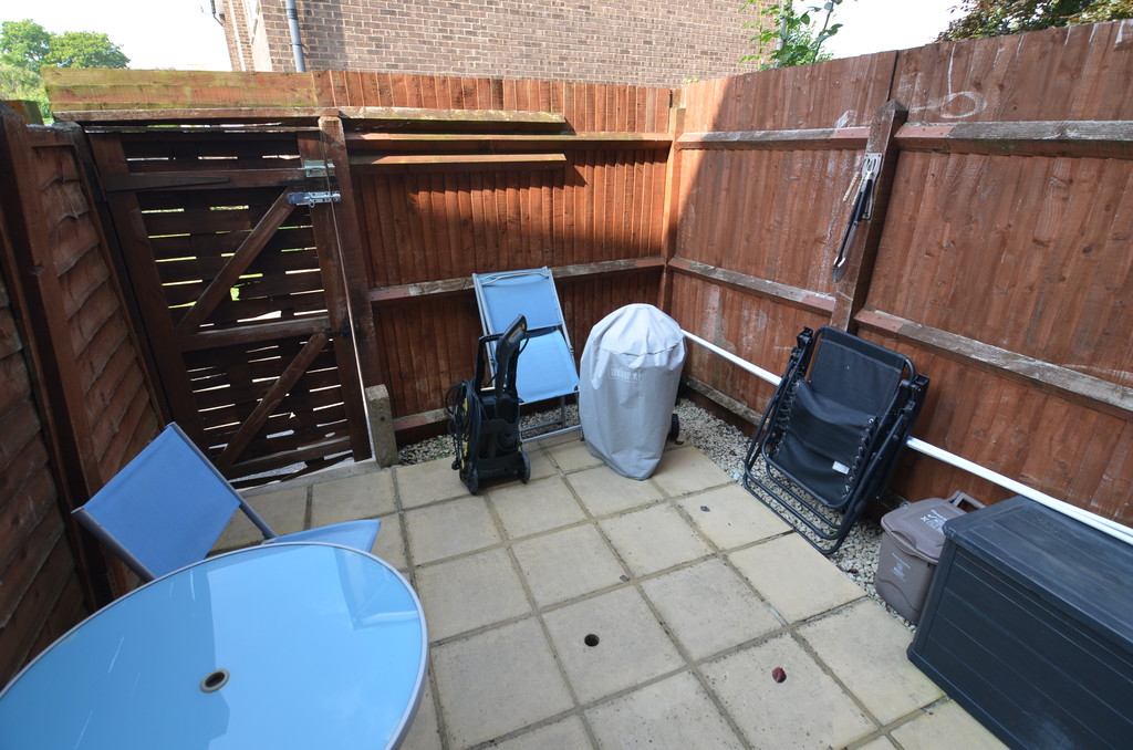 2 bed ground floor flat to rent in Station Road, Sidcup  - Property Image 6