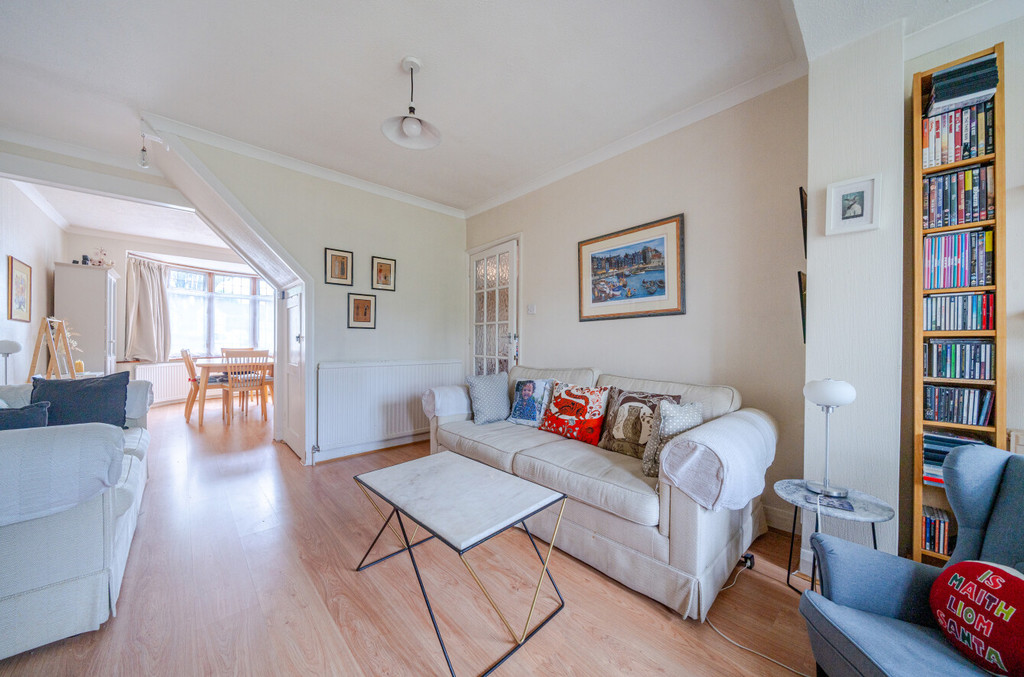 4 bed semi-detached house for sale in Harland Avenue, Sidcup, DA15 7PQ  - Property Image 3