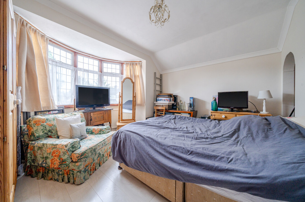 4 bed semi-detached house for sale in Harland Avenue, Sidcup, DA15 7PQ  - Property Image 8