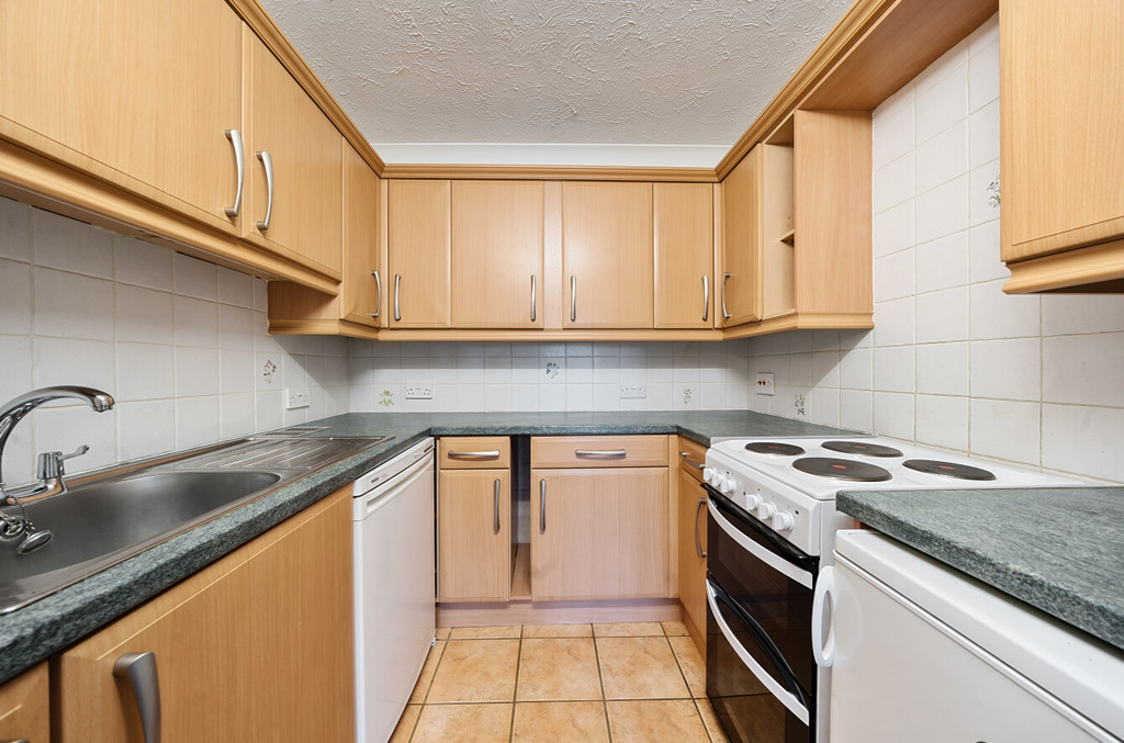 2 bed flat for sale in Lansdown Road, Sidcup  - Property Image 3