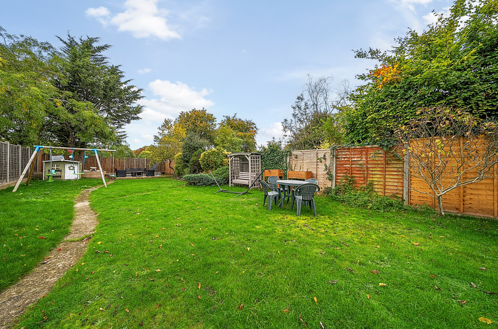 5 bed semi-detached house for sale in Hurst Road, Sidcup  - Property Image 12