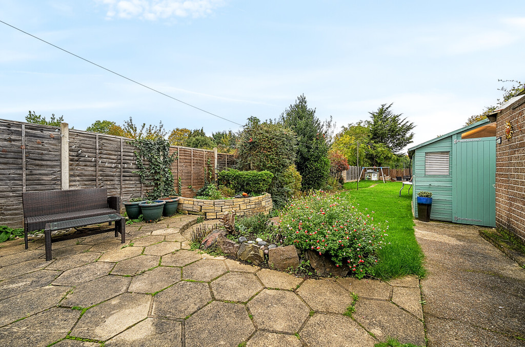 5 bed semi-detached house for sale in Hurst Road, Sidcup  - Property Image 14