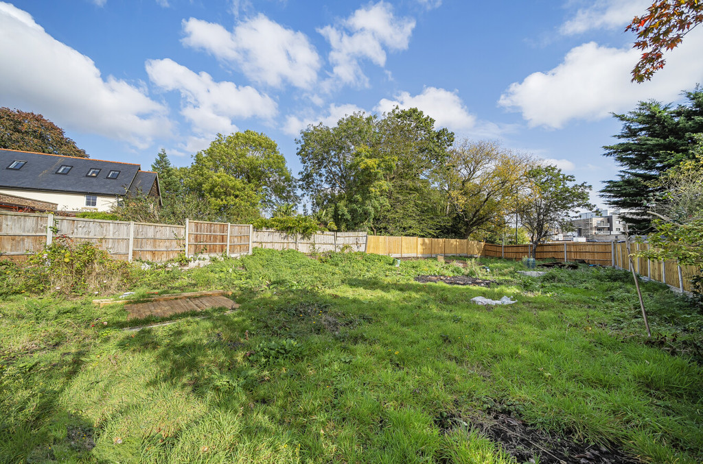 2 bed detached bungalow for sale in Old Farm Road East, Sidcup  - Property Image 14