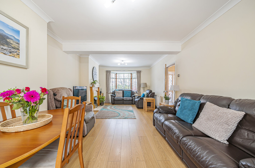 5 bed detached house for sale in Old Farm Avenue, Sidcup  - Property Image 3