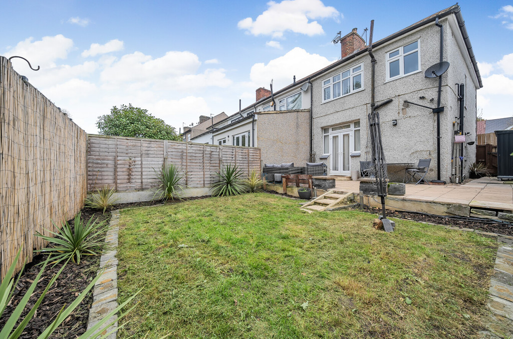 3 bed end of terrace house for sale in Beverley Avenue, Sidcup  - Property Image 13