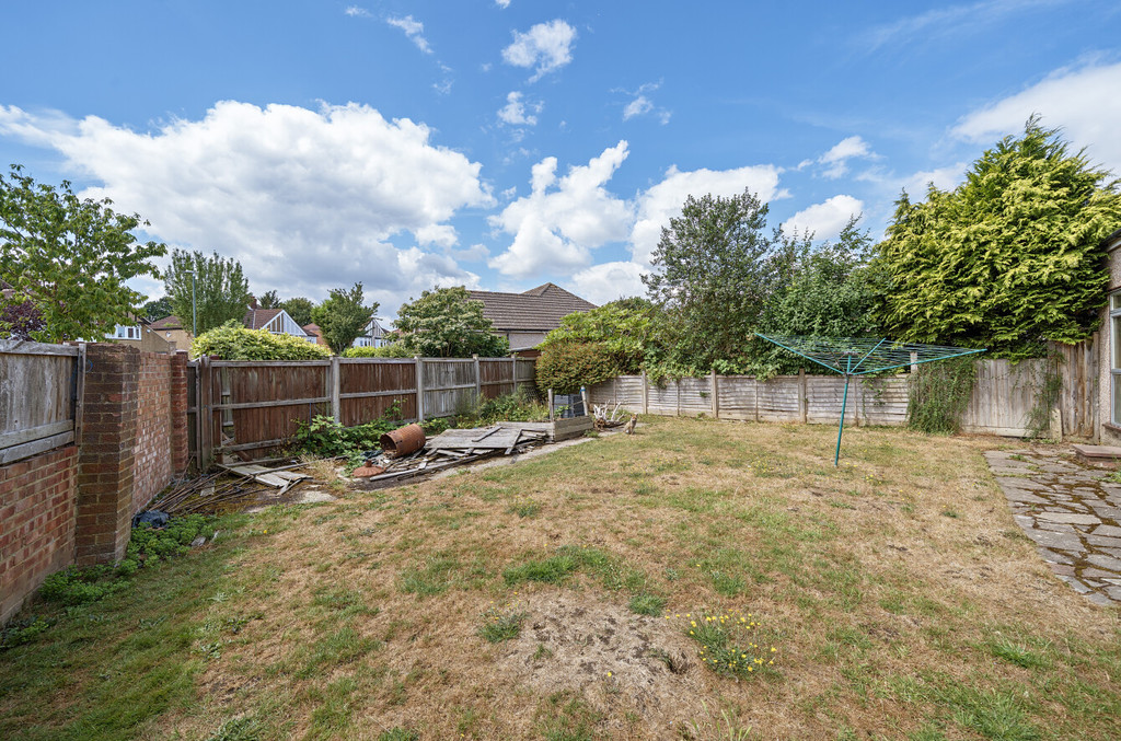 4 bed semi-detached house for sale in York Avenue, Sidcup, DA15 7LJ  - Property Image 13