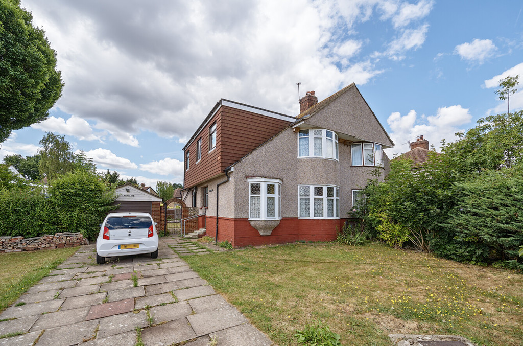 4 bed semi-detached house for sale in York Avenue, Sidcup, DA15 7LJ
