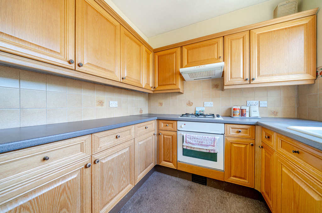 4 bed semi-detached house for sale in York Avenue, Sidcup, DA15 7LJ  - Property Image 5