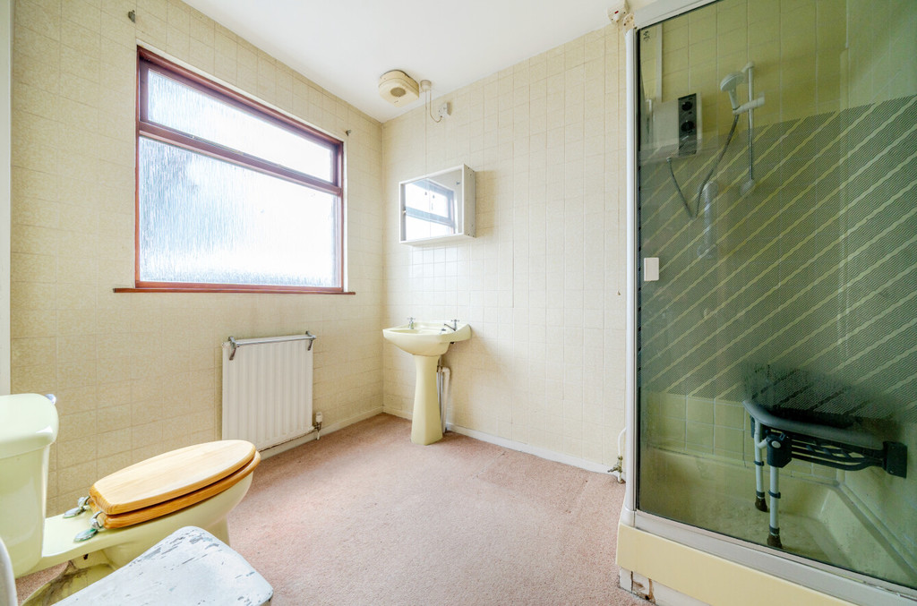 4 bed semi-detached house for sale in York Avenue, Sidcup, DA15 7LJ  - Property Image 7
