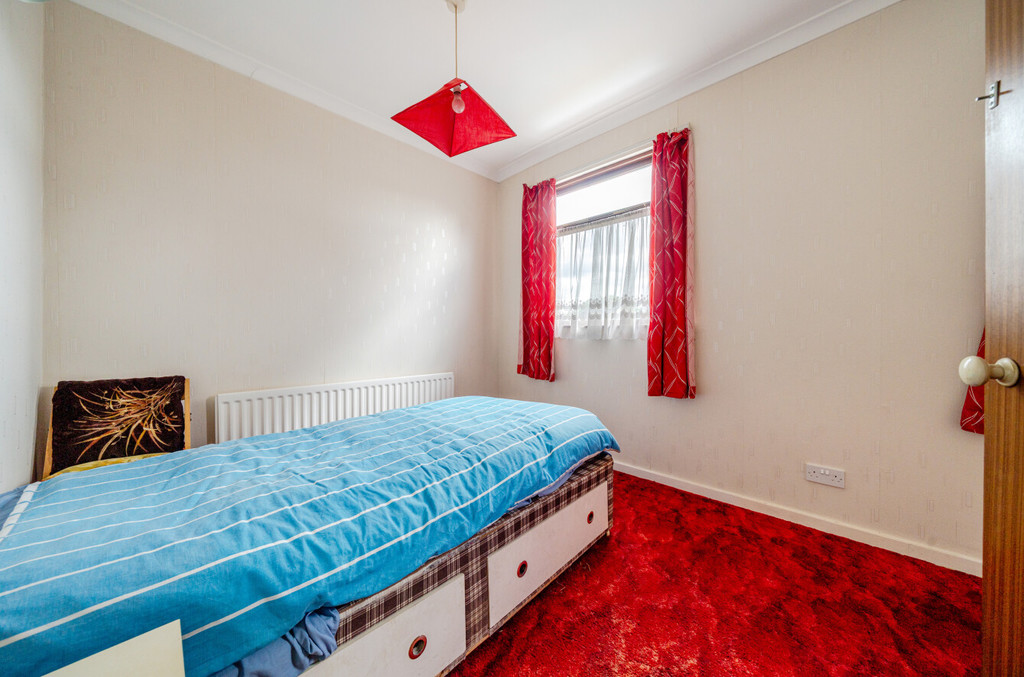 4 bed semi-detached house for sale in York Avenue, Sidcup, DA15 7LJ  - Property Image 9