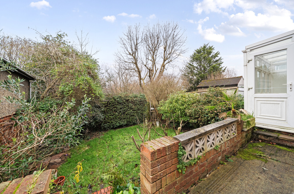 3 bed semi-detached house for sale in Collindale Avenue, Sidcup  - Property Image 13