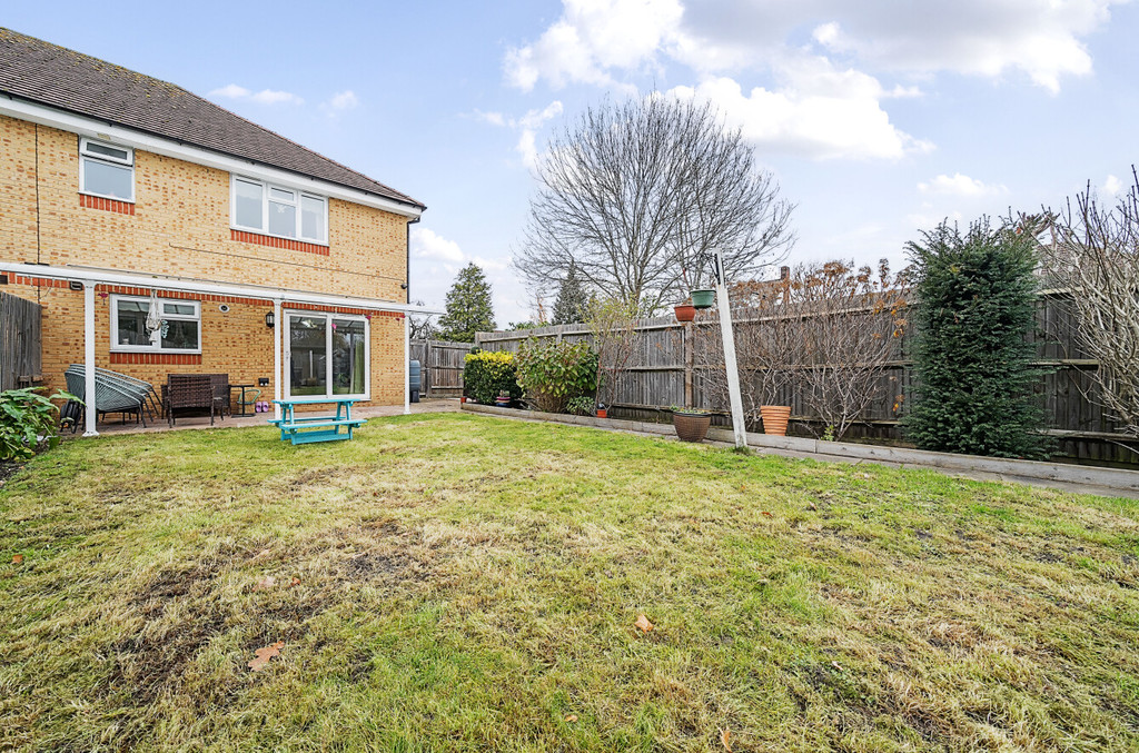 3 bed semi-detached house for sale in Old Farm Avenue, Sidcup  - Property Image 14