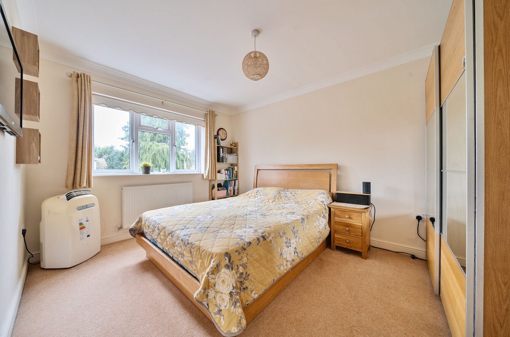 3 bed semi-detached house for sale in Old Farm Avenue, Sidcup  - Property Image 9