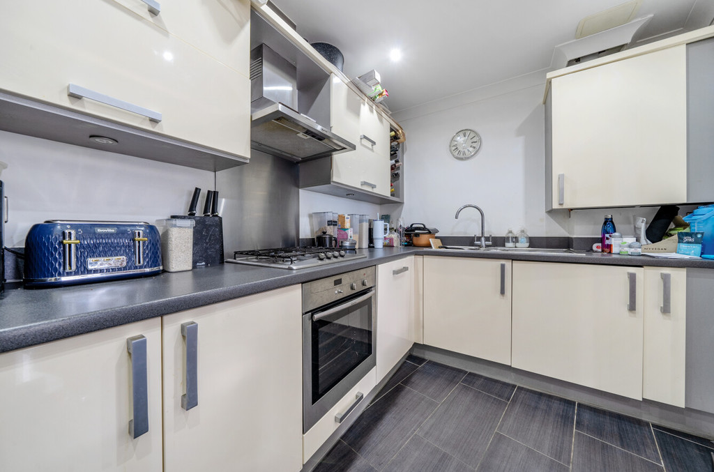 1 bed flat for sale in Maylands Drive, Sidcup  - Property Image 4