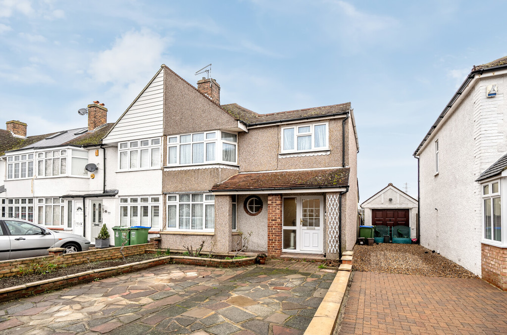 4 bed end of terrace house for sale in Rowley Avenue, Sidcup, DA15 9LF  - Property Image 1