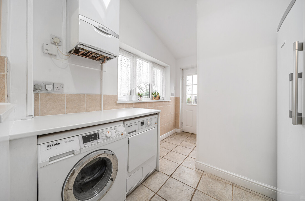 4 bed end of terrace house for sale in Rowley Avenue, Sidcup, DA15 9LF  - Property Image 6