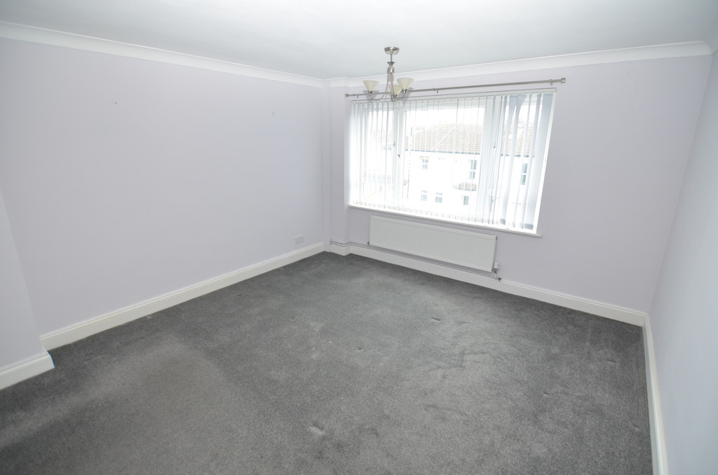 2 bed flat to rent in Hatherley Crescent, Sidcup  - Property Image 8