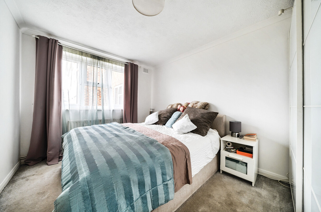 2 bed apartment for sale in Station Road, Sidcup  - Property Image 5