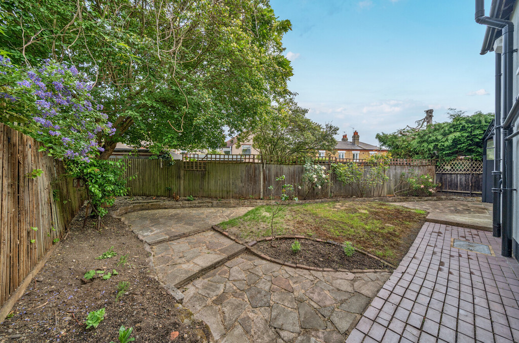 3 bed detached house for sale in Clarence Crescent, Sidcup, DA14 4DG  - Property Image 13