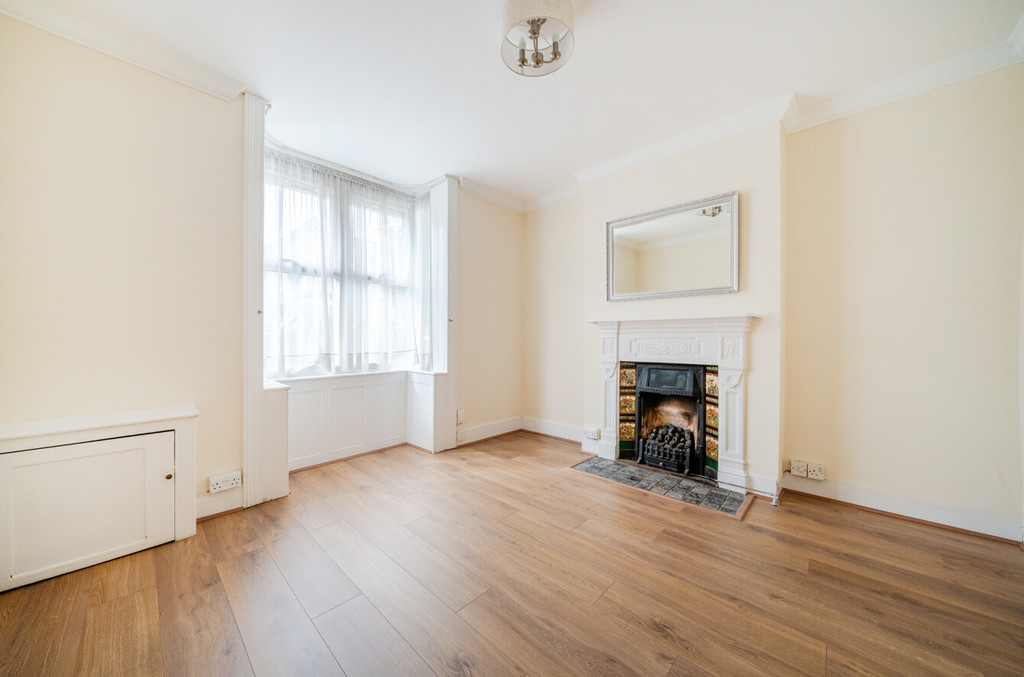 3 bed detached house for sale in Clarence Crescent, Sidcup, DA14 4DG  - Property Image 2