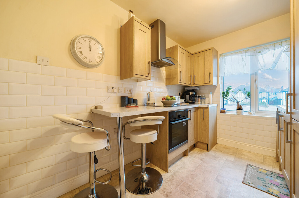 2 bed maisonette for sale in Woodside Lane, Bexley, Kent, DA5 1EY  - Property Image 9