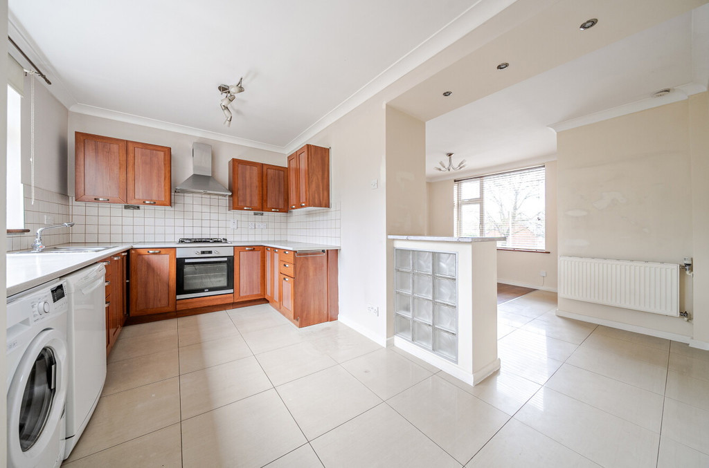 3 bed terraced house for sale in Sherborne Road, Orpington, BR5 1RF  - Property Image 3