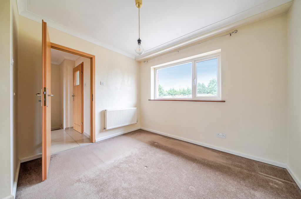 3 bed terraced house for sale in Sherborne Road, Orpington, BR5 1RF  - Property Image 4