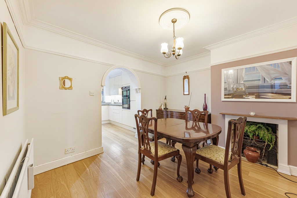 4 bed semi-detached house for sale in Longlands Park Crescent, Sidcup, DA15 7NG  - Property Image 3