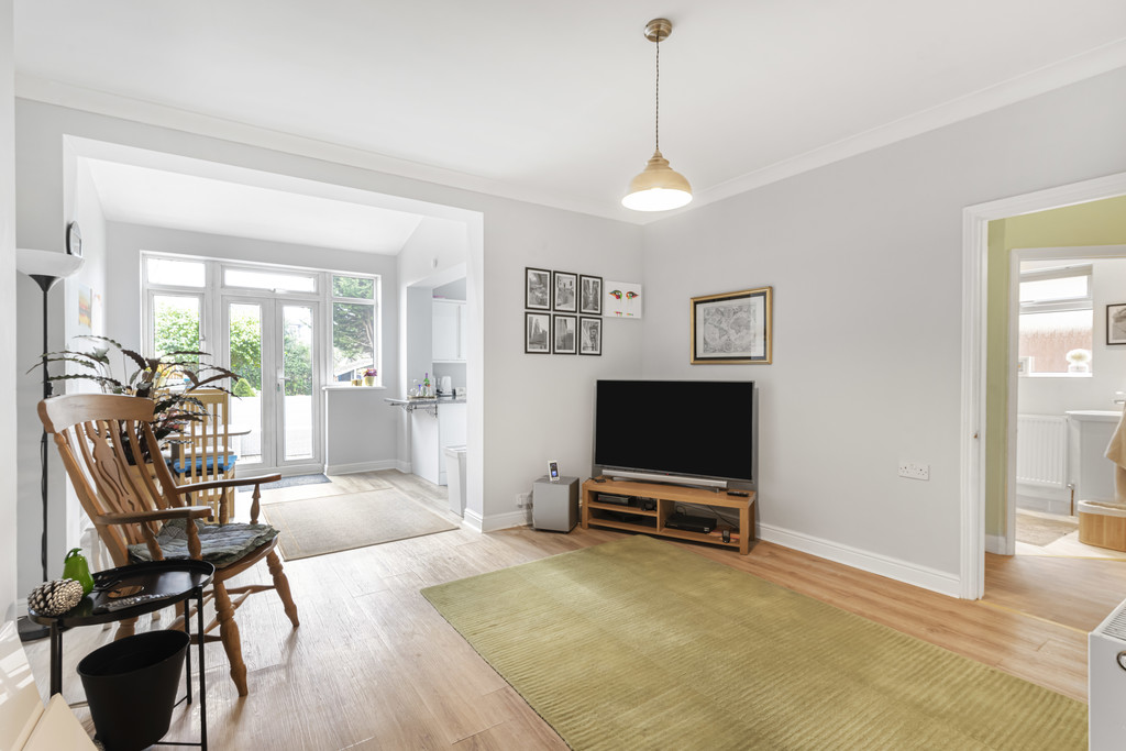 3 bed semi-detached house for sale in Faraday Avenue, Sidcup, DA14 4JF  - Property Image 3