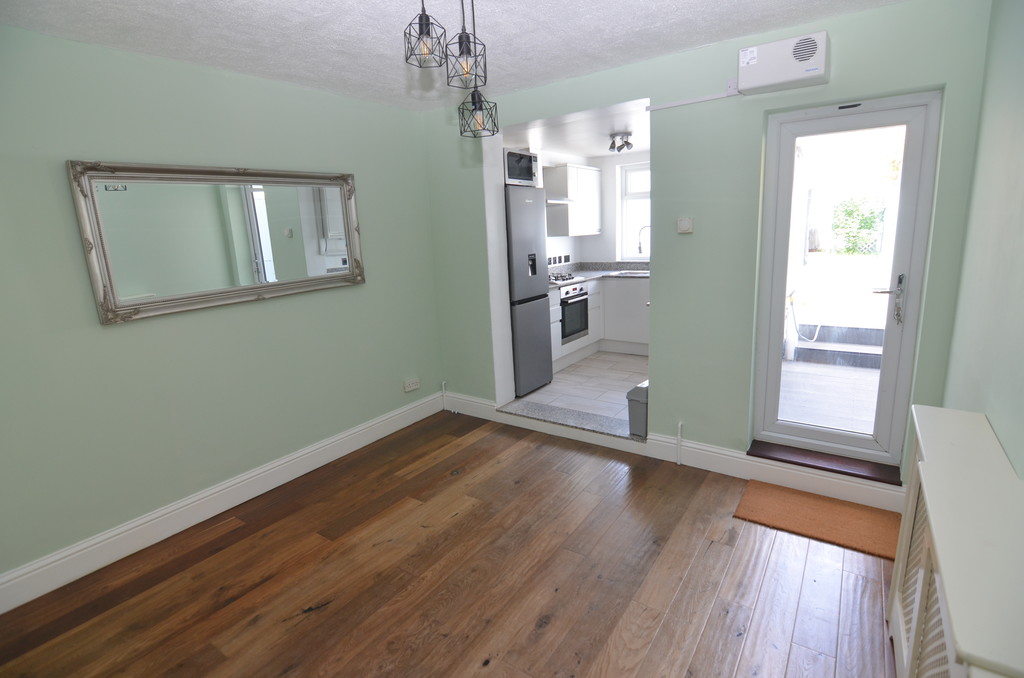 2 bed terraced house to rent in Birkbeck Road, Sidcup, DA14 4DJ  - Property Image 9