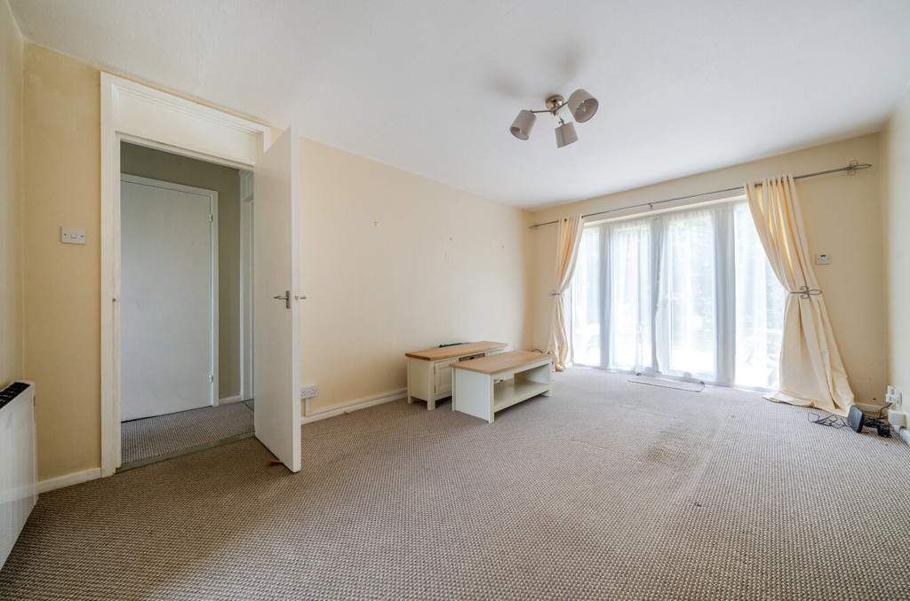 1 bed ground floor flat for sale in Old Farm Road East, Sidcup, DA15 8AE  - Property Image 2