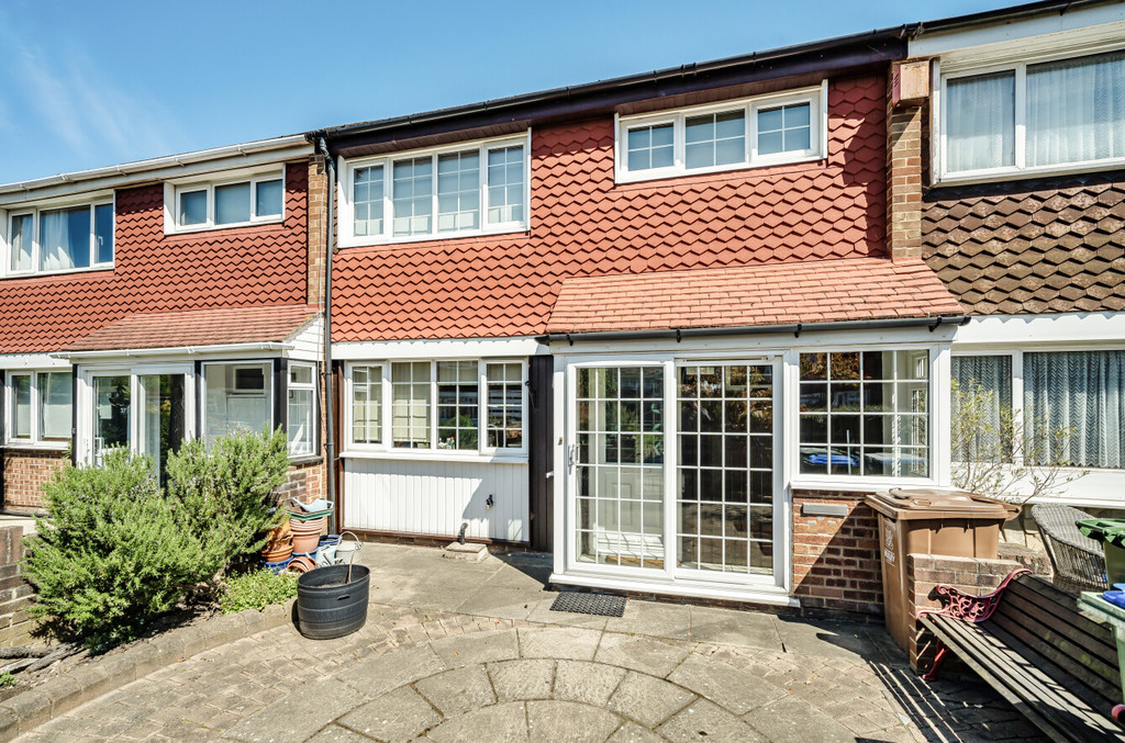 3 bed end of terrace house for sale in Hurst Road, Bexley, DA5 3DZ - Property Image 1