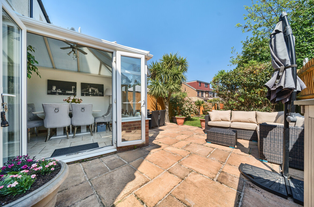 3 bed semi-detached house for sale in Gerda Road, New Eltham, SE9 3SH  - Property Image 12