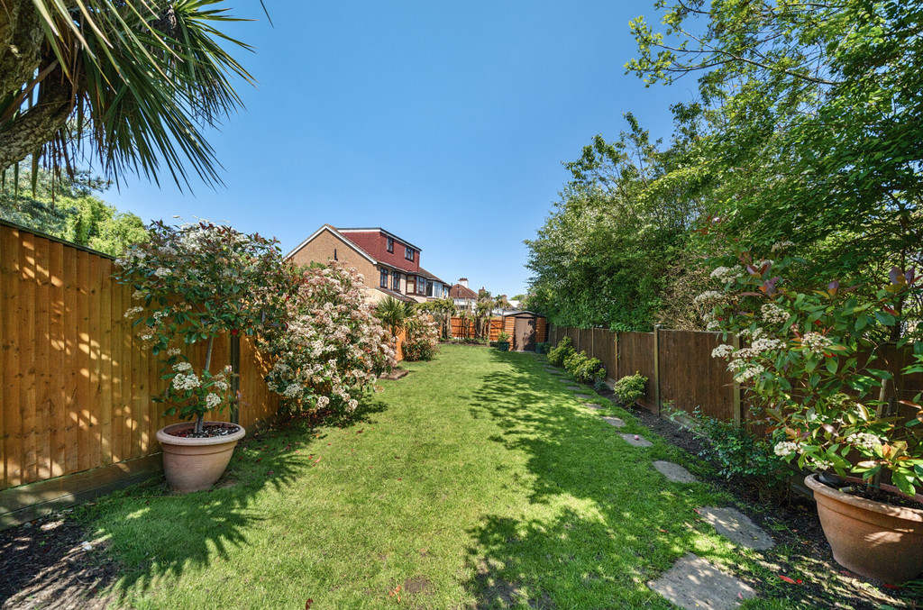3 bed semi-detached house for sale in Gerda Road, New Eltham, SE9 3SH  - Property Image 14