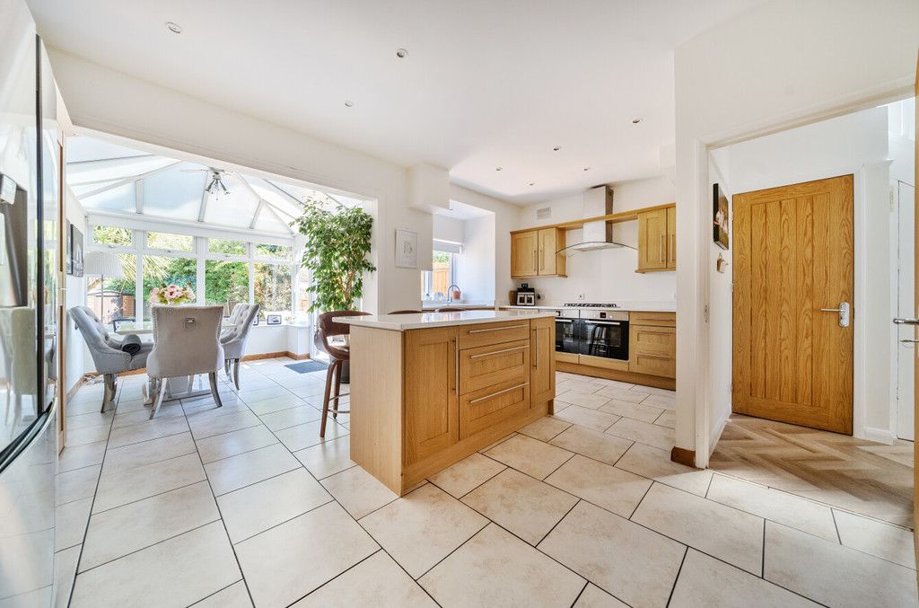 3 bed semi-detached house for sale in Gerda Road, New Eltham, SE9 3SH  - Property Image 4