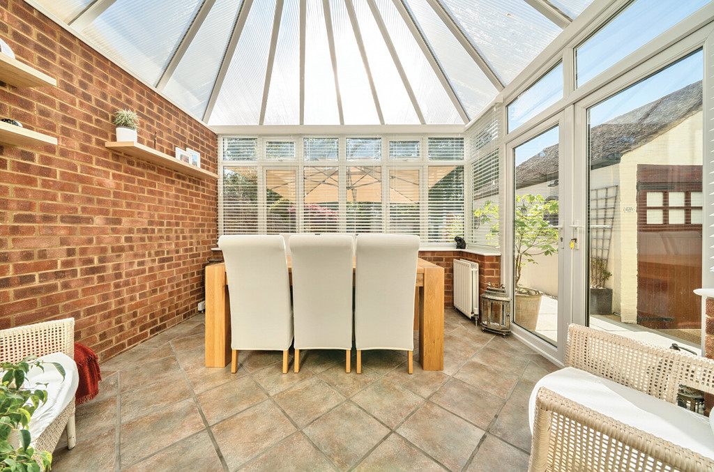 4 bed semi-detached house for sale in Birchwood Avenue, Sidcup, DA14 4JZ  - Property Image 5