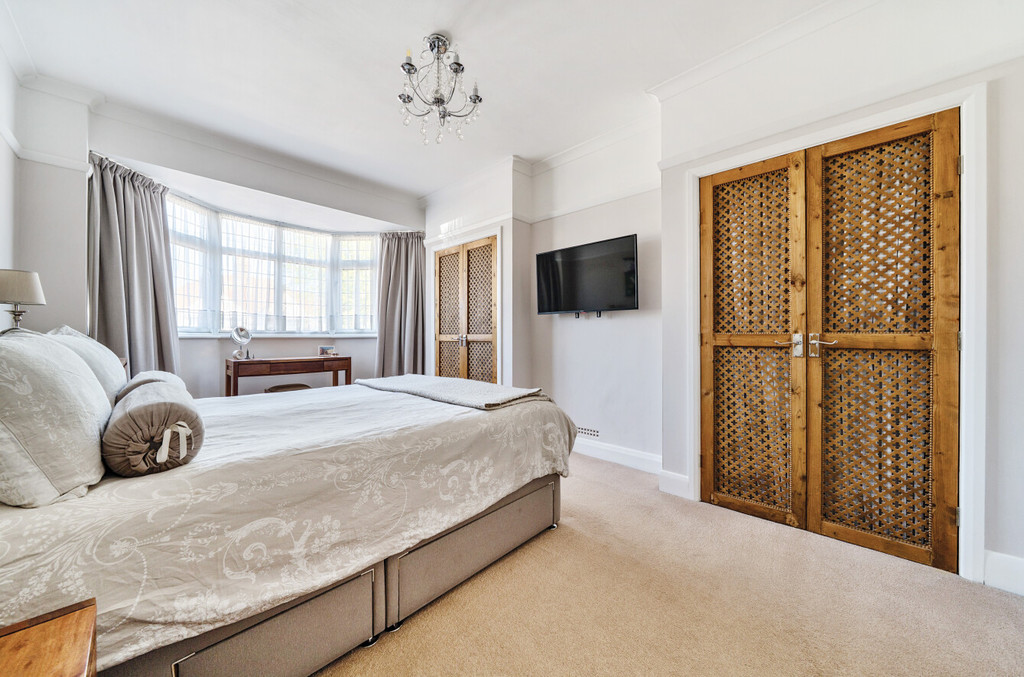 4 bed semi-detached house for sale in Birchwood Avenue, Sidcup, DA14 4JZ  - Property Image 7