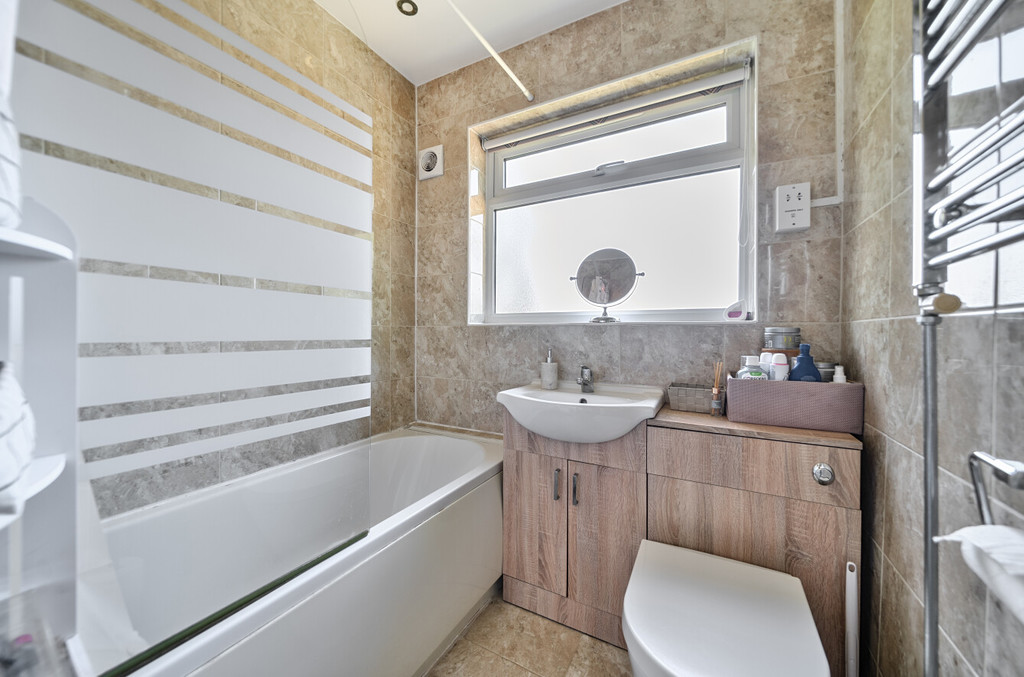 2 bed maisonette for sale in Blenheim Court, Sidcup, DA14 6QQ  - Property Image 6