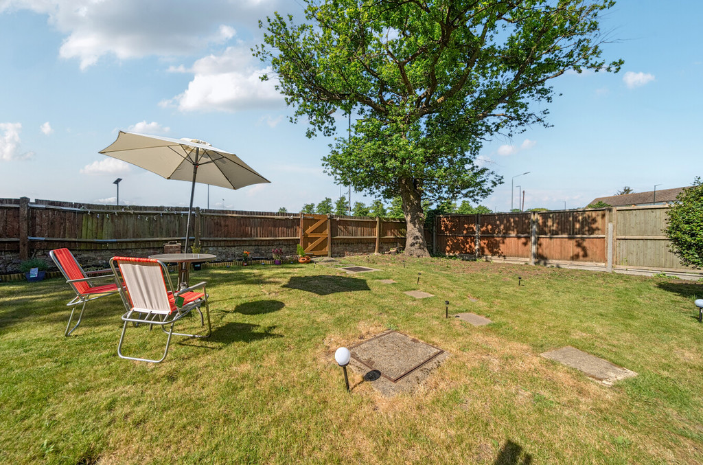 2 bed maisonette for sale in Blenheim Court, Sidcup, DA14 6QQ  - Property Image 7