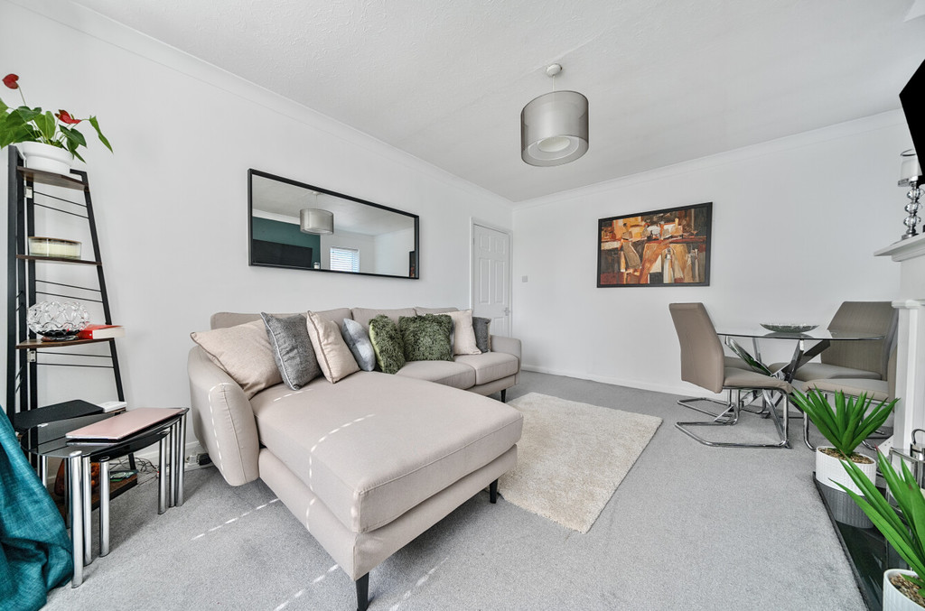 2 bed maisonette for sale in Blenheim Court, Sidcup, DA14 6QQ  - Property Image 9