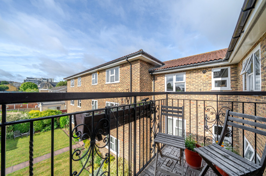 2 bed apartment for sale in Station Road, Sidcup, DA15 7DA  - Property Image 7