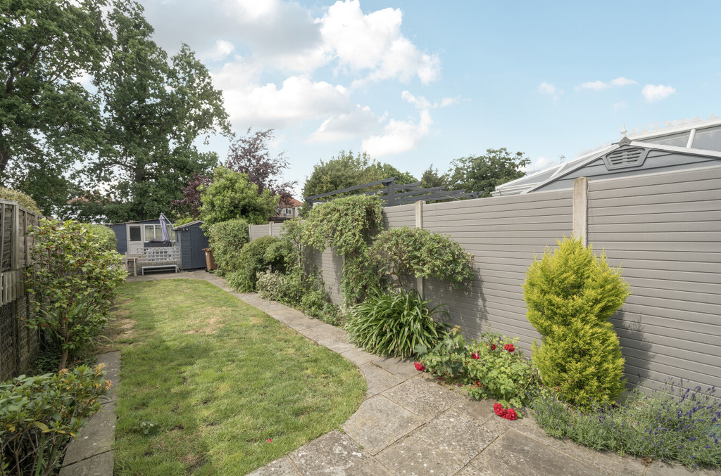 2 bed terraced house for sale in Penshurst Avenue, Sidcup, DA15 9EZ  - Property Image 14