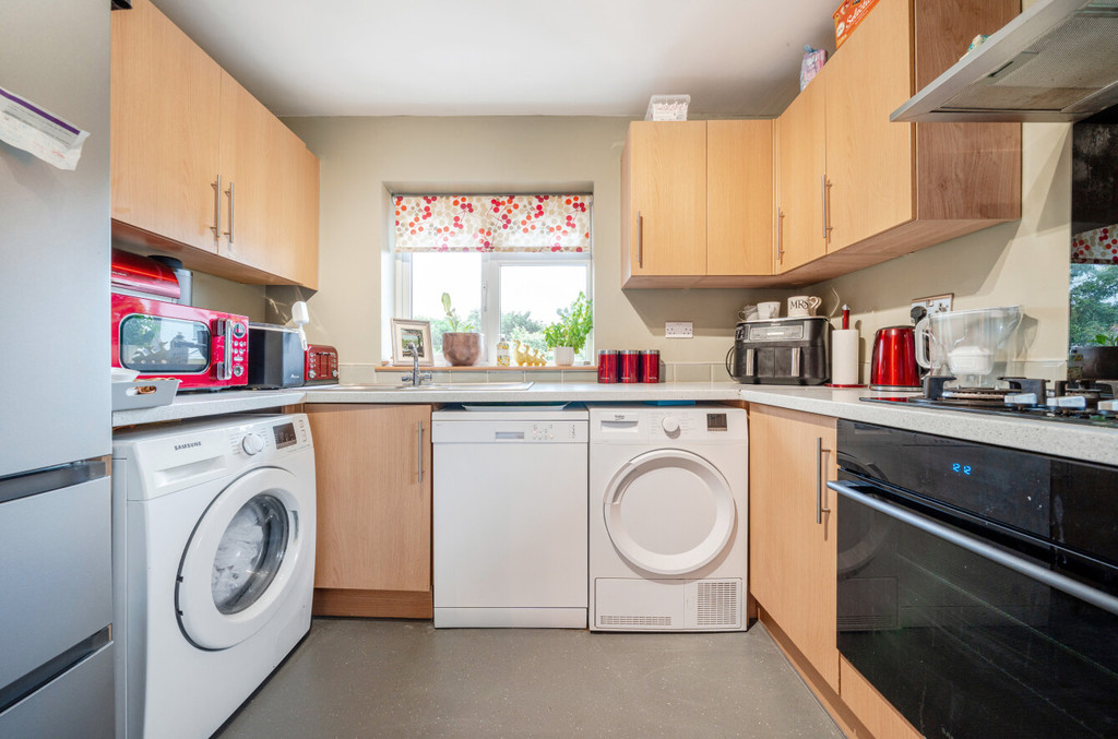 2 bed maisonette for sale in Palm Avenue, Sidcup, DA14 5JE  - Property Image 3